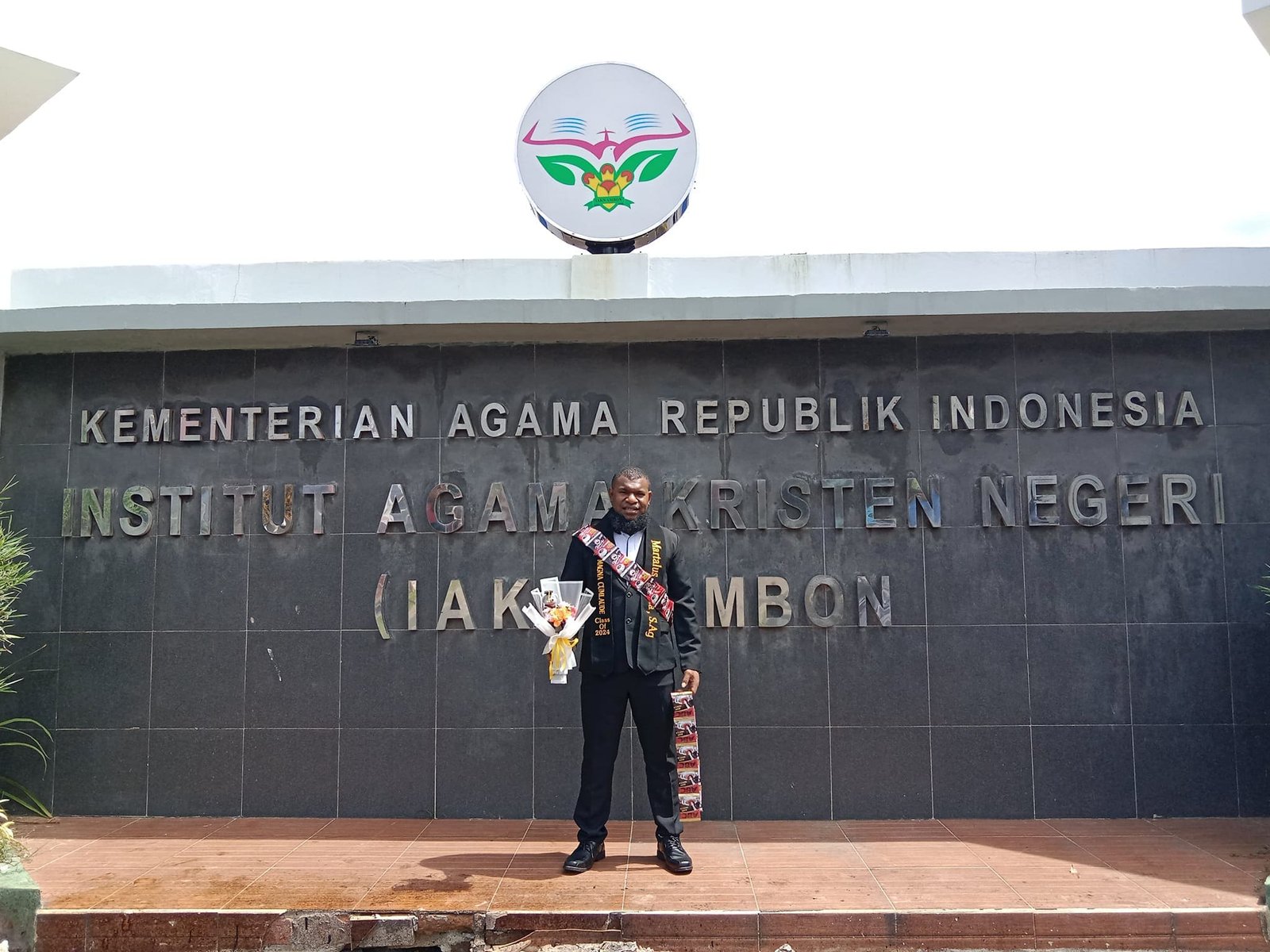 Mahasiswa Pastoral Konseling Asal Papua Barat Raih Predikat Magna Cum Laude